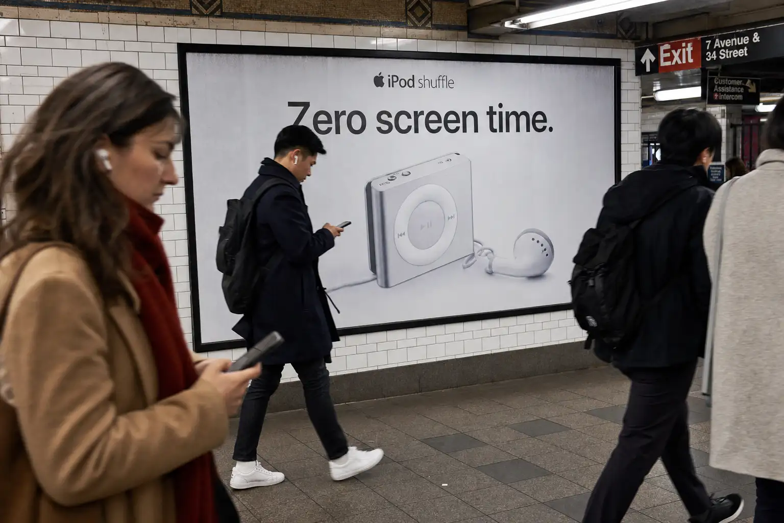 iPod Shuffle 被卖成戒手机工具:慢科技不是怀旧,是用户在反投票