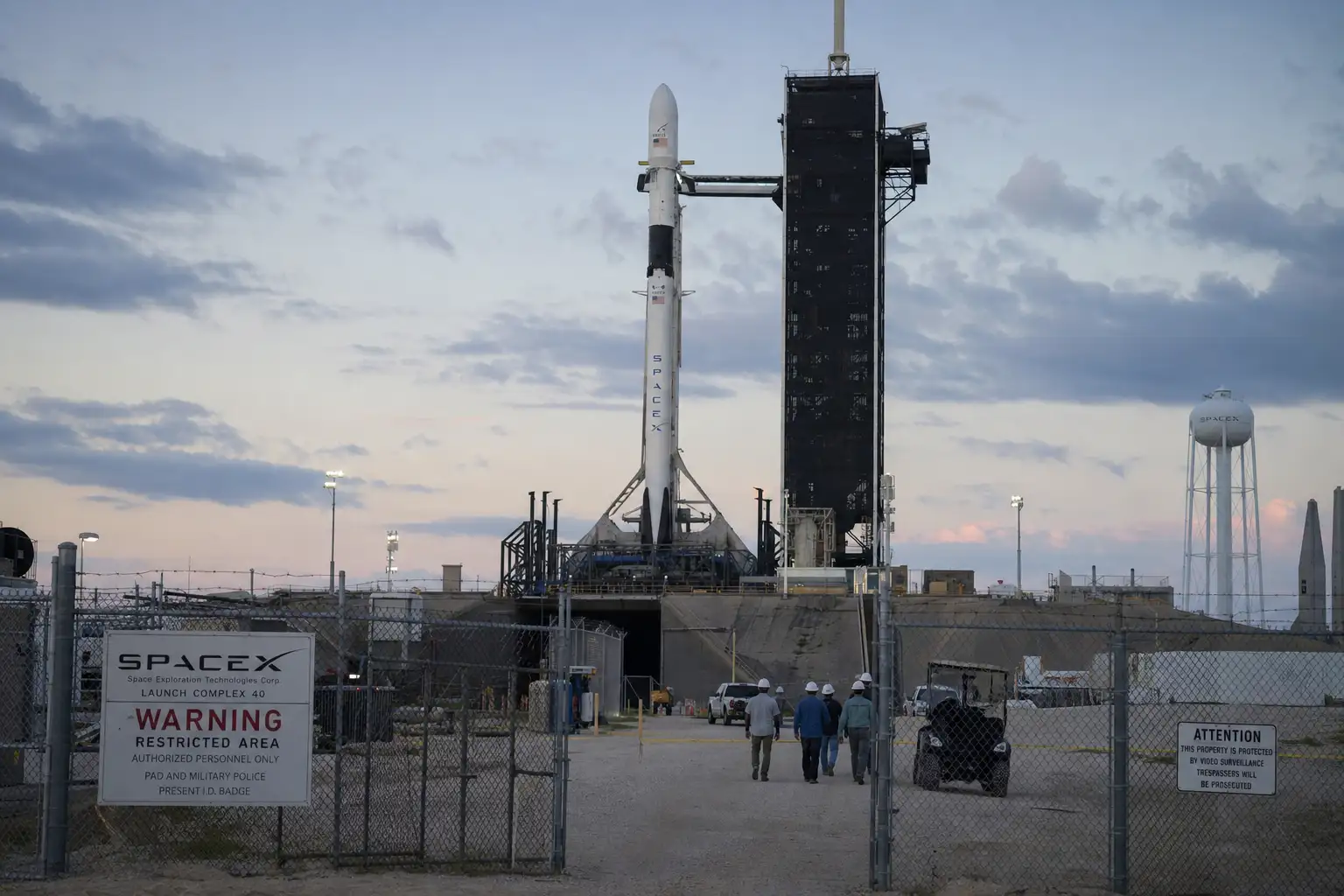 SpaceX上市前境外持股名单曝光:风险不在“偷技术”,而在谁能看见什么