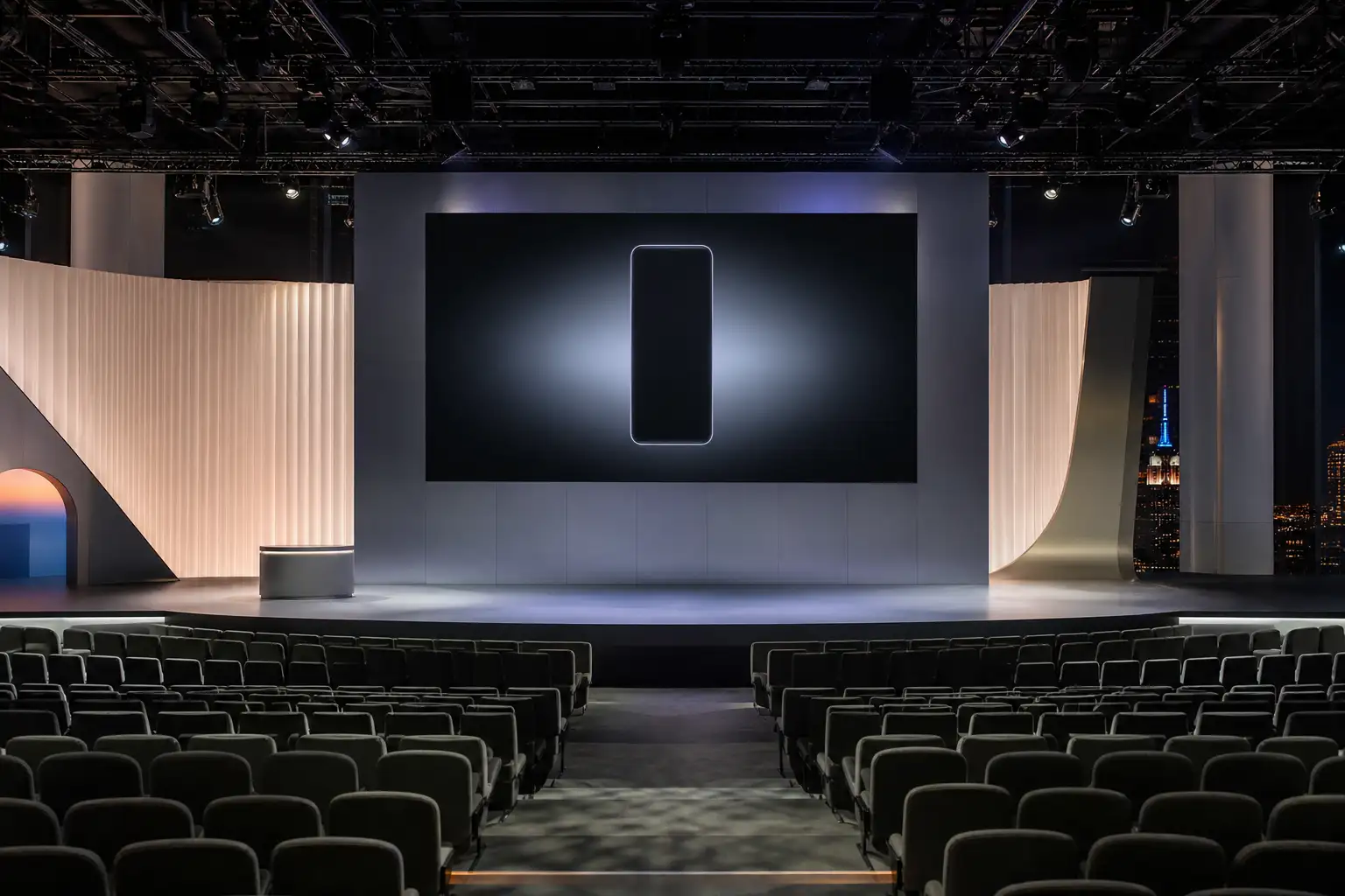 Pixel 11发布会定档8月12日:起步存储或翻倍,AI手机故事该兑现了