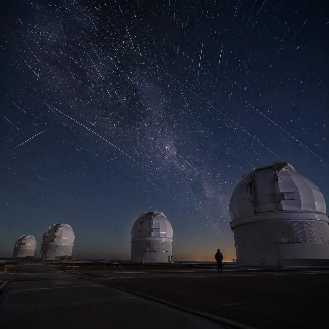 170万颗卫星撞上10万颗红线,ESO给夜空划了道底线